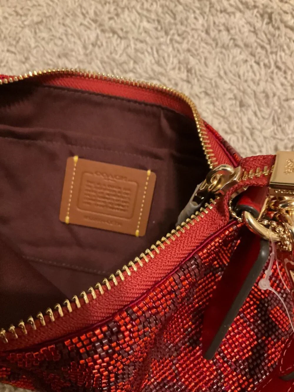 Coach teri shoulder bag in signature veaded satin. beaded SIGNATURE / GOLD /crim